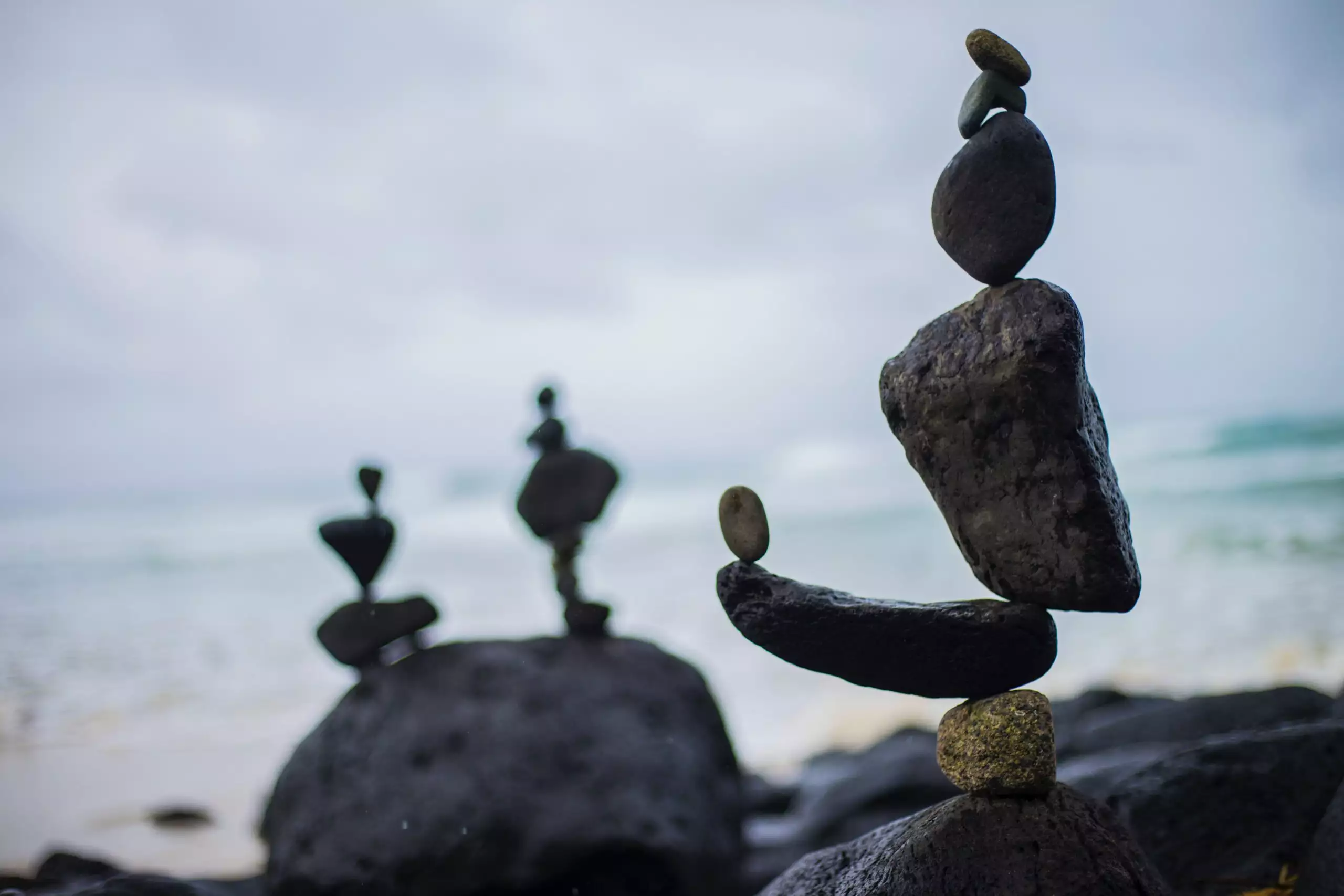 balancing rocks at the beach